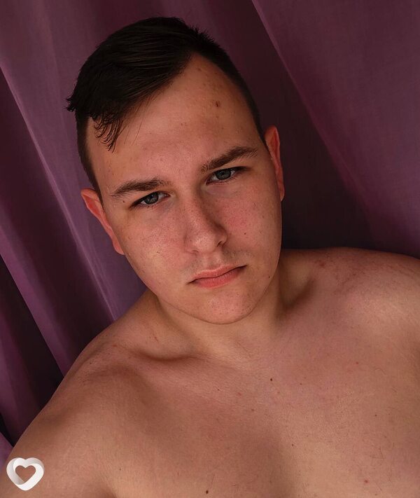 Михаил, 21, Туле — анкета №4221107
