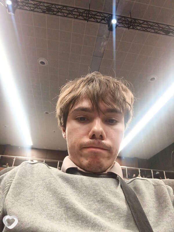 Влад, 19, Москве — анкета №4221229
