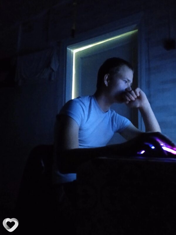 Максим, 21, Кирове — анкета №4221576