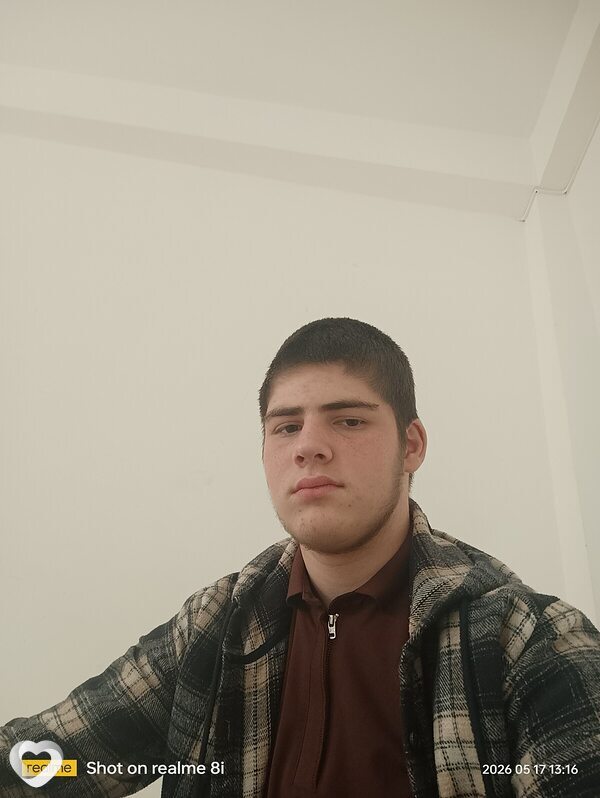 Макс, 18, Махачкале — анкета №4222798