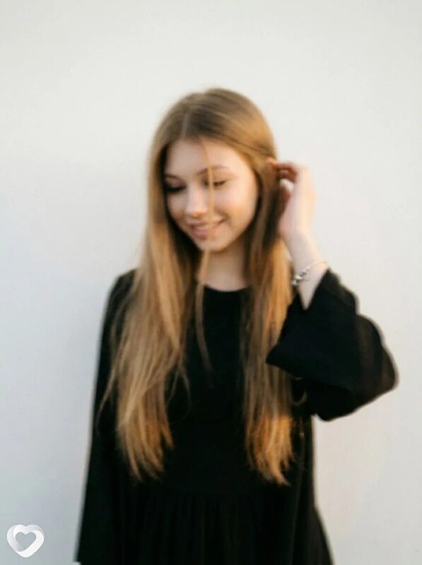 Альбина, 21, Архангельске — анкета №4222975
