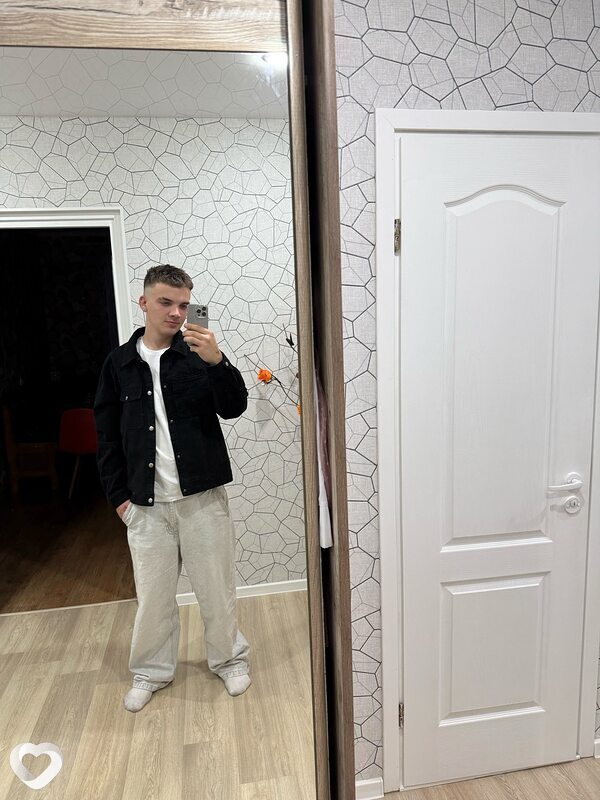 Саня, 20, Гродно — анкета №4223440
