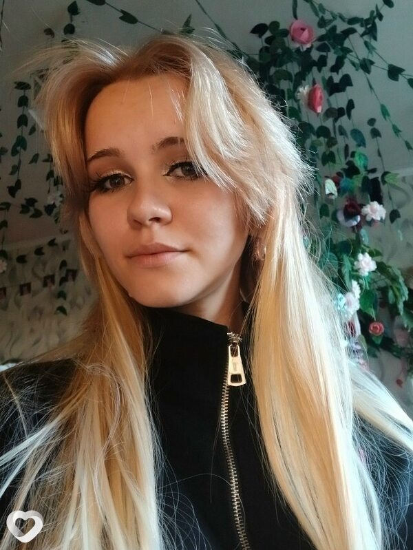 Ляля, 23, Заринске — анкета №4223478