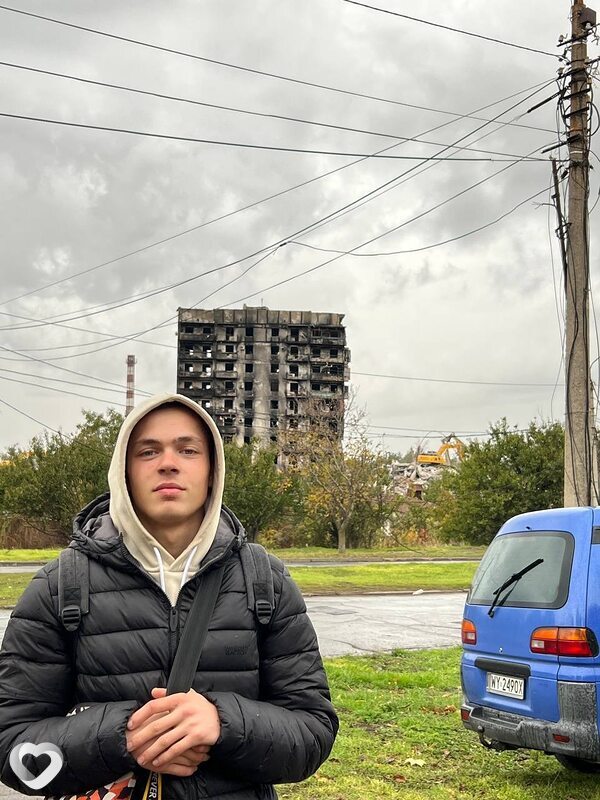 Дима, 22, Мариуполе — анкета №4224770