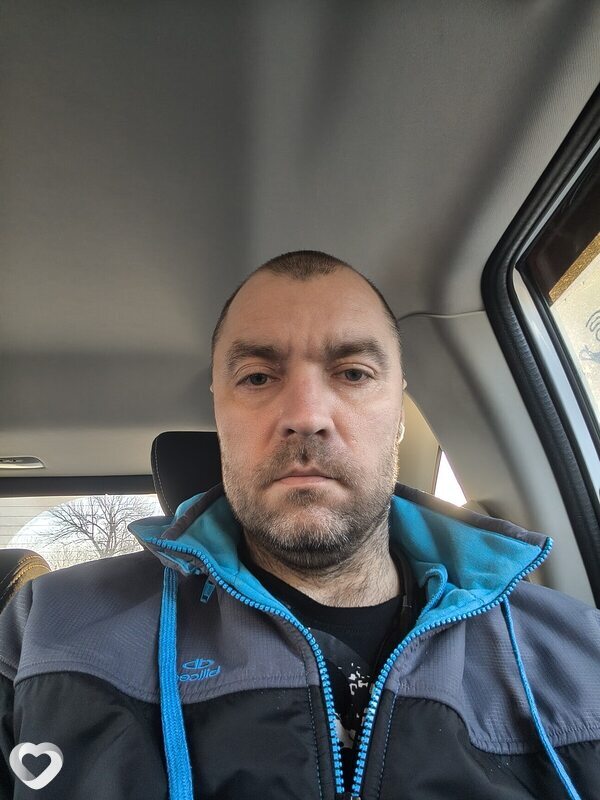 Максим, 42, Горловке — анкета №4225283