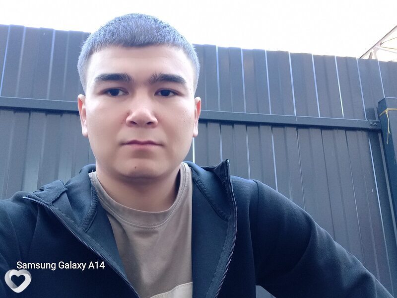Гуга, 23, Череповце — анкета №4225509