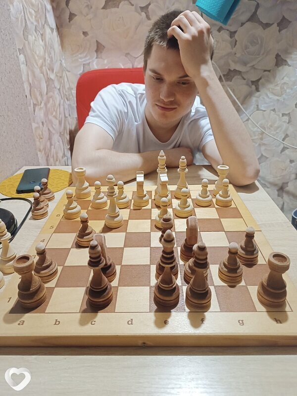 Алексей, 22, Кирове — анкета №4225423