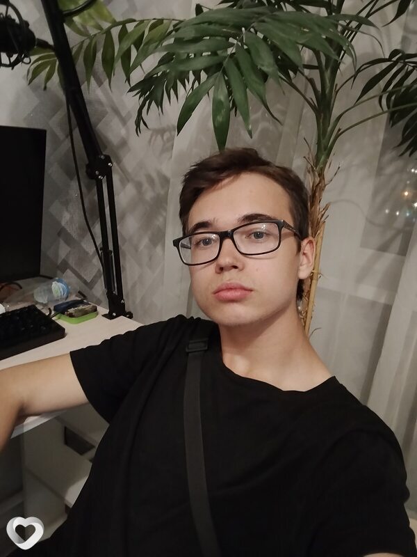 Артем, 18, Тольятти — анкета №4225456