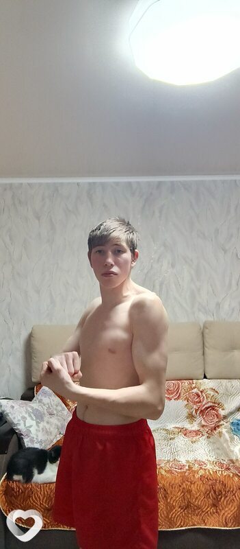 Павел, 22, Кирове — анкета №4226242