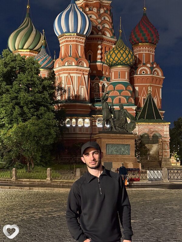 Арам, 23, Москве — анкета №4226387