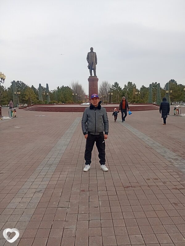 Рома, Дзержинский