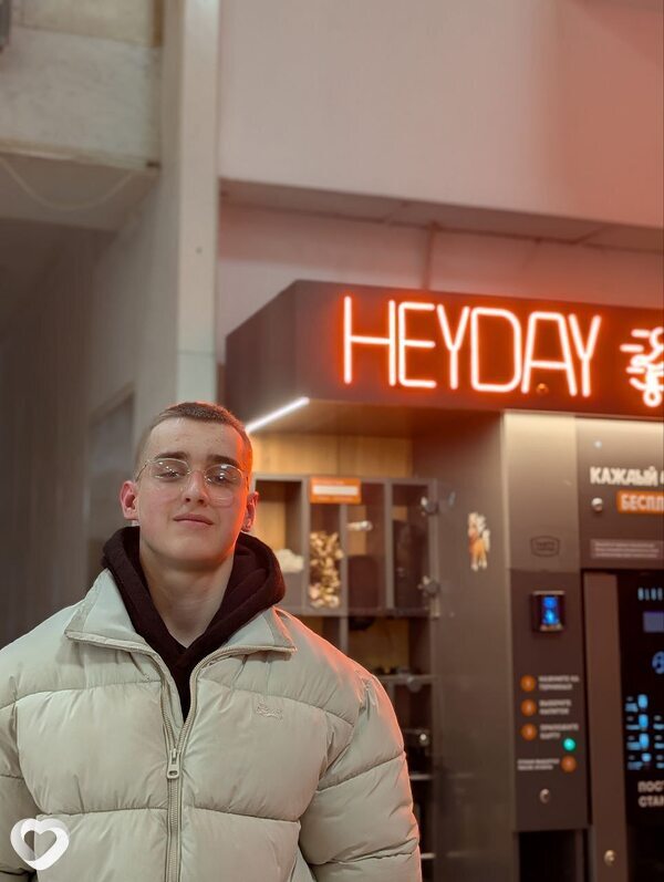 Александр, 19, Ижевске — анкета №4226815
