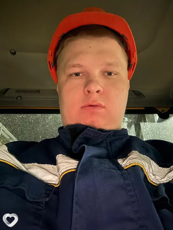 Владимир, 22, Усть-Илимск — анкета №4226816