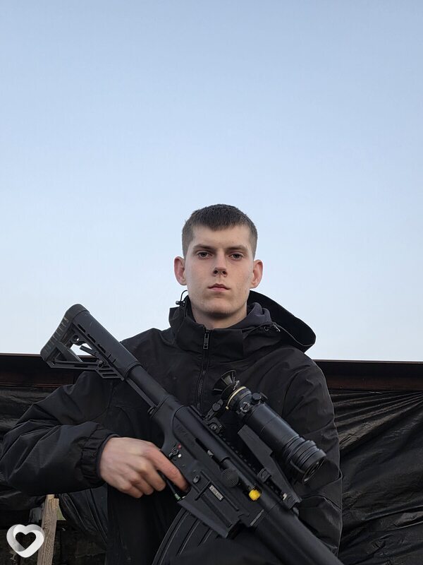 Кирилл, 19, Джанкое — анкета №4227328