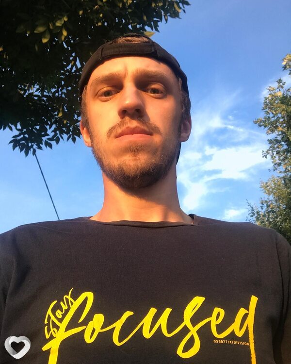 Артур, 29, Барановичах — анкета №4227362