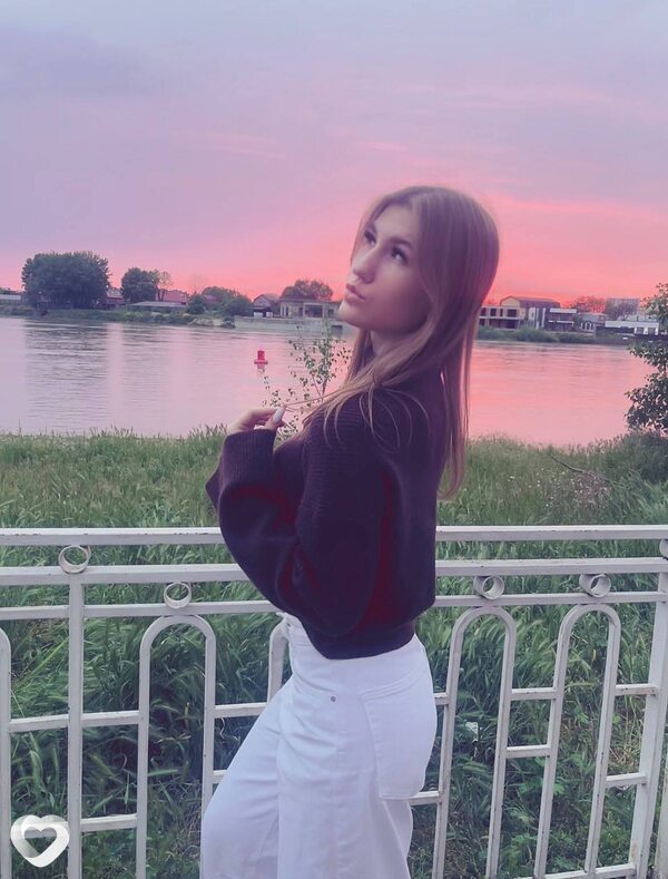 Дарья, 20, Новороссийске — анкета №4228343
