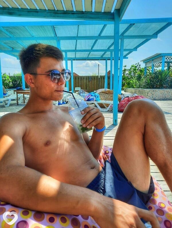 Тимофей, 19, Славянске-на-Кубани — анкета №4228535