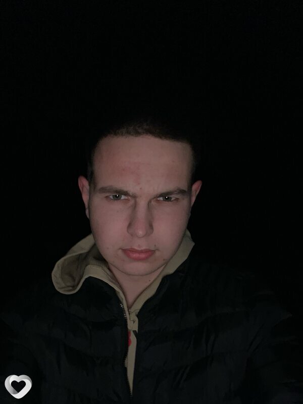 Максим, 18, Славянске-на-Кубани — анкета №4228915