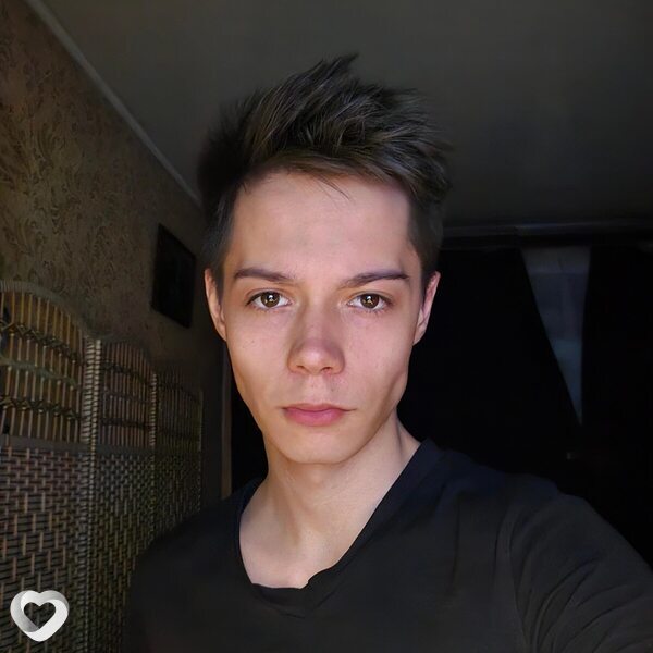 Артур, 22, Чите — анкета №4229797