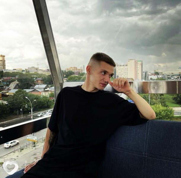Леша, 22, Симферополе — анкета №4230166
