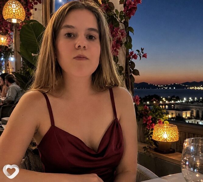 Лерочка, 19, Днепр — анкета №4230793