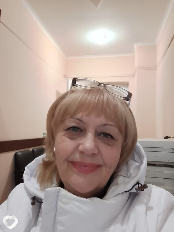 Людмила, 67, Луганске — анкета №4230931