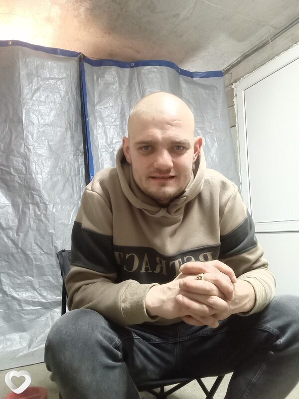 Артëм, 24, Туапсе — анкета №4232379