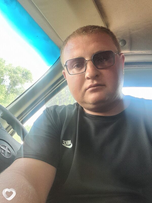 Иван, 29, Бердянске — анкета №4232497