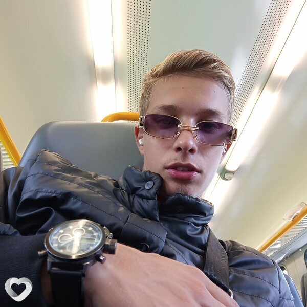 Павел, 20, Калуге — анкета №4232656