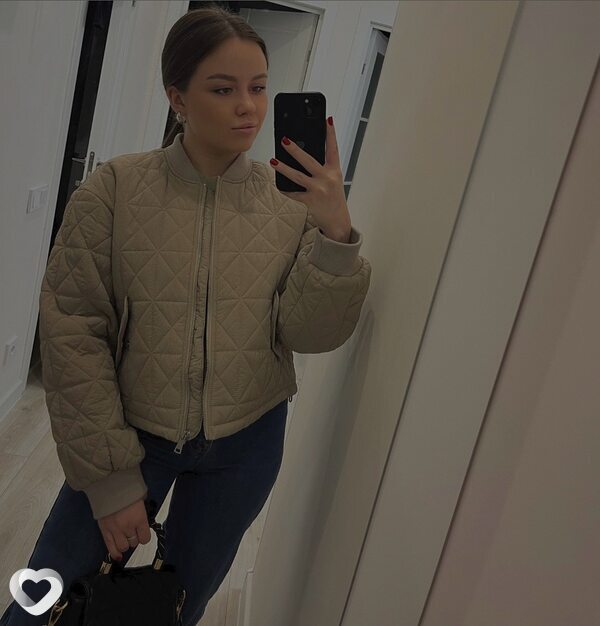 Анна, 21, Краснодаре — анкета №4232942