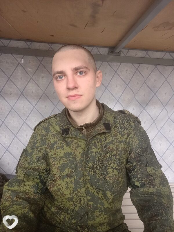Илья, 21, Иркутске — анкета №4233282