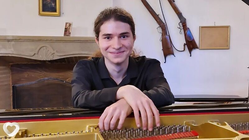 Иван, 18, Москве — анкета №4234051