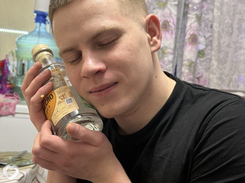 Кирилл, 24, Тюмени — анкета №4234843