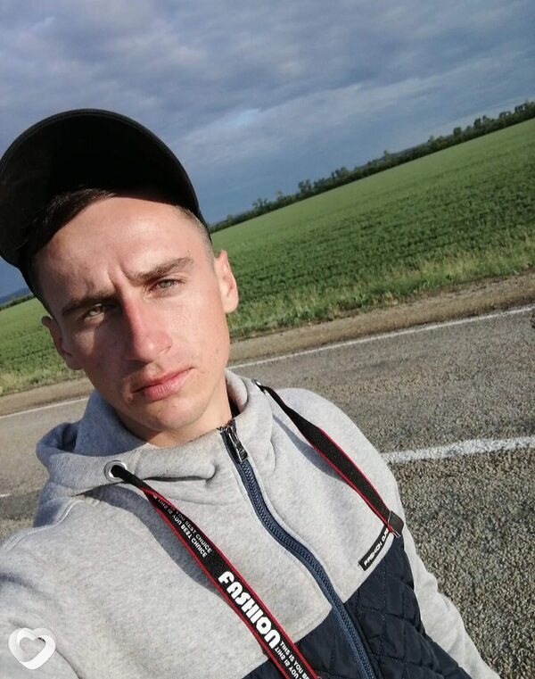 Alexander, 24, Новоалтайске — анкета №4235294