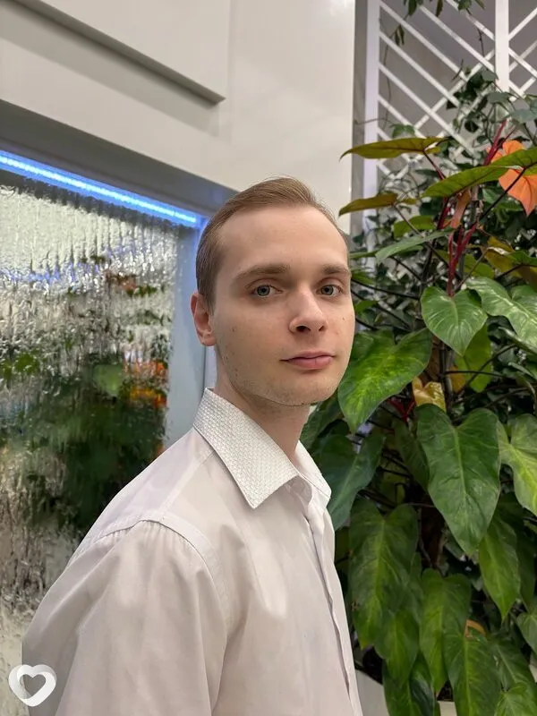 Виталий, 24, Москве — анкета №4235905
