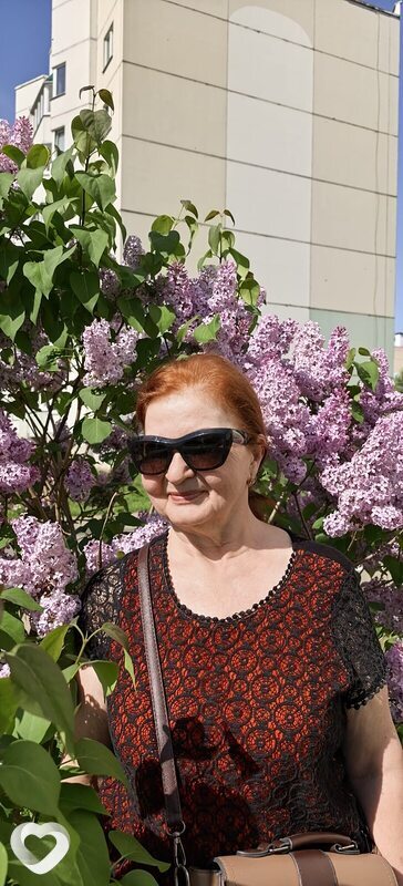 Нина, Россоны