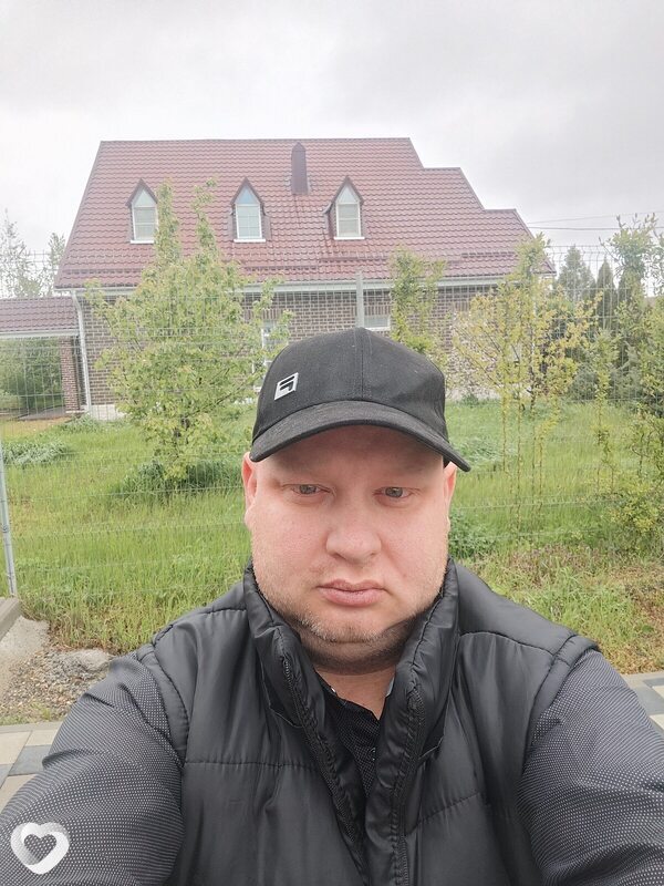 Денис, Свободный