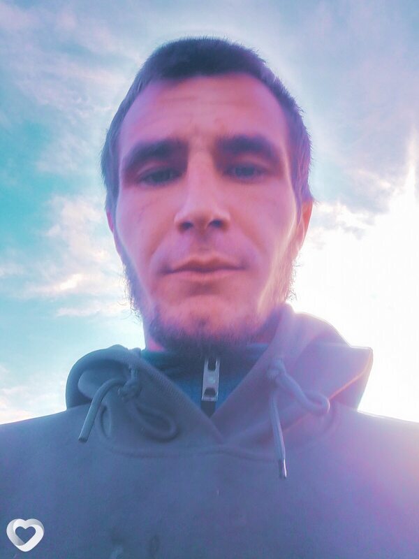 Дмитрий, 25, Усолье-Сибирское — анкета №4236800