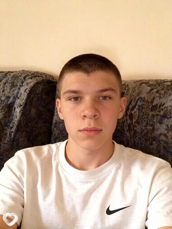 Александр, 18, Курске — анкета №4236821