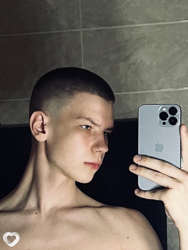 Павел, 20, Казани — анкета №4237686