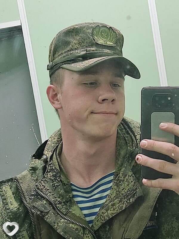 Денис, 21, Дмитрове — анкета №4237583