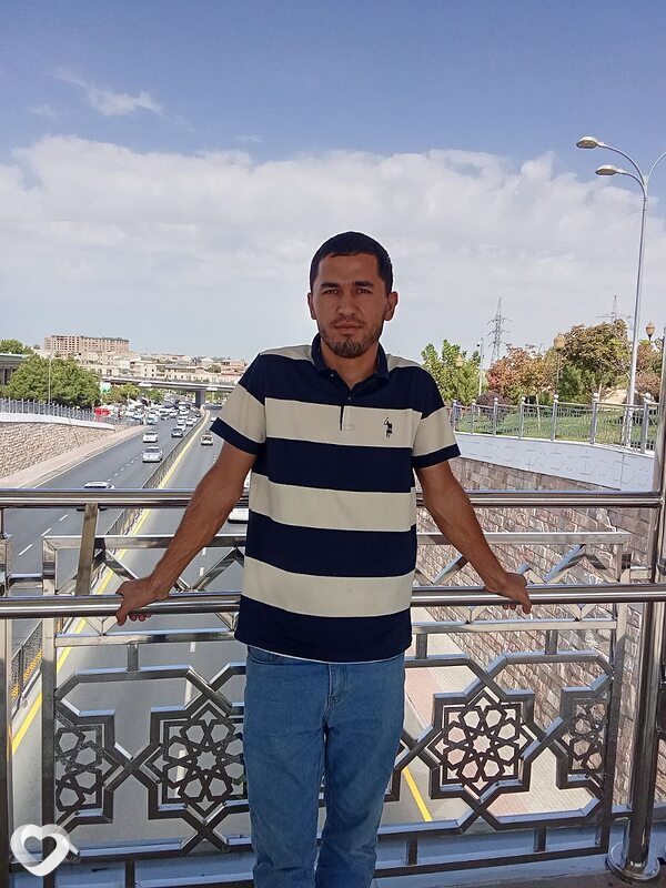 Толик, 27, Луганске — анкета №4237605