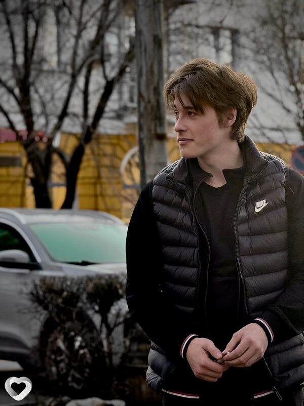 Алексей, 18, Новокузнецке — анкета №4238038