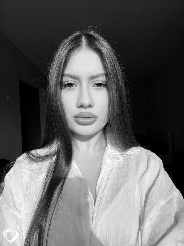 Виктория, 21, Ангарске — анкета №4239139