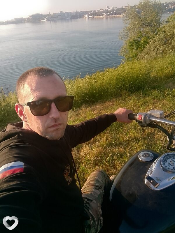 Артем, 37, Ровеньках — анкета №4239434