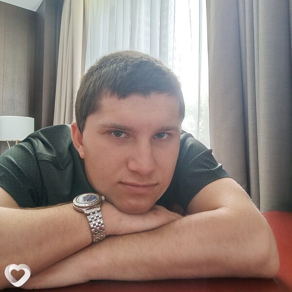 Артем, 21, Севастополе — анкета №4239592