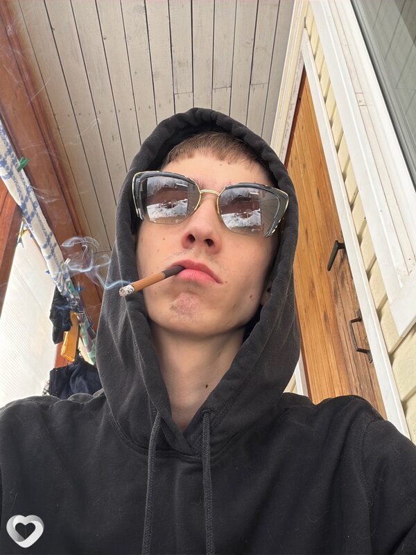 Иван, 23, Ивантеевке — анкета №4239903