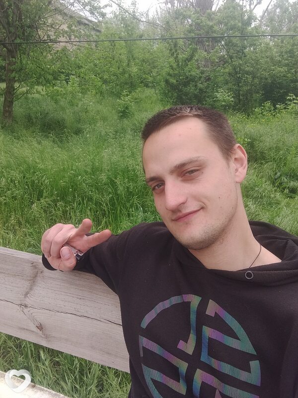 Вова, 26, Донецке — анкета №4241098