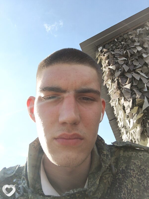 Денис, 30, Стаханове — анкета №4241581