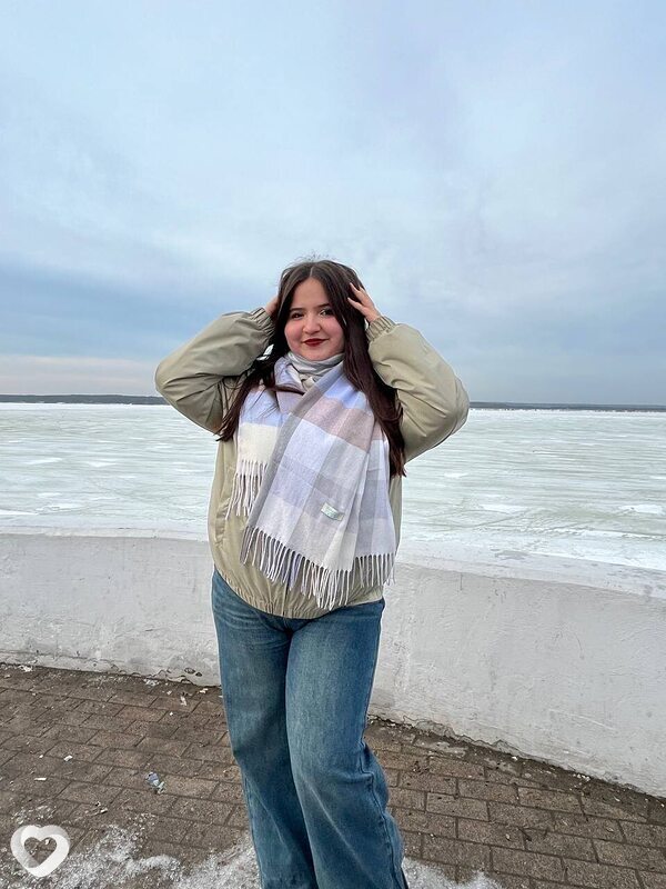 Лина, 18, Чебоксарах — анкета №4241672